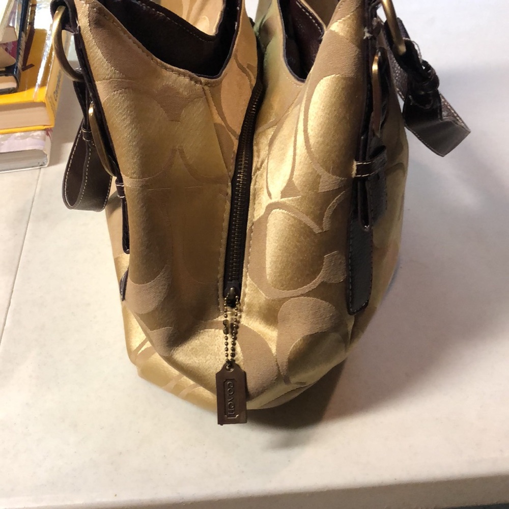 Coach hobo bag - Picture 7 of 15